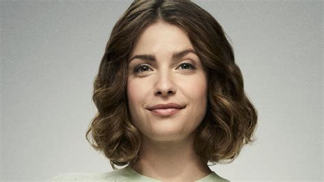 paige spara relationships|Paige Spara Q&A: The Good Doctor Star On Shaun。